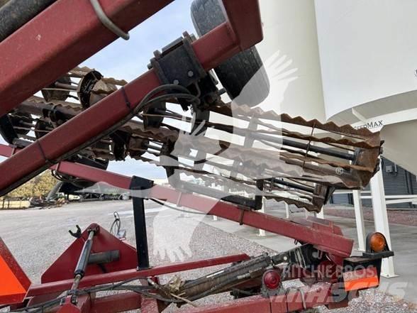 J&M TF212 Outras máquinas de lavoura e acessórios