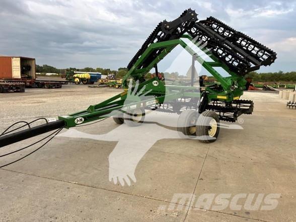 J&M TF212 Outras máquinas de lavoura e acessórios