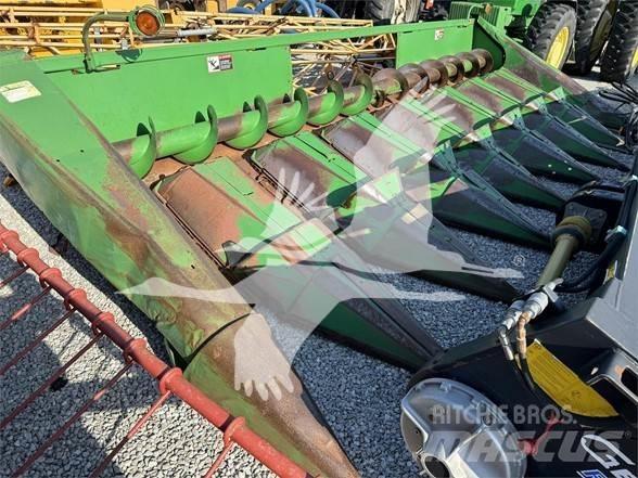 John Deere 843 Ceifeiras debulhadoras compactas