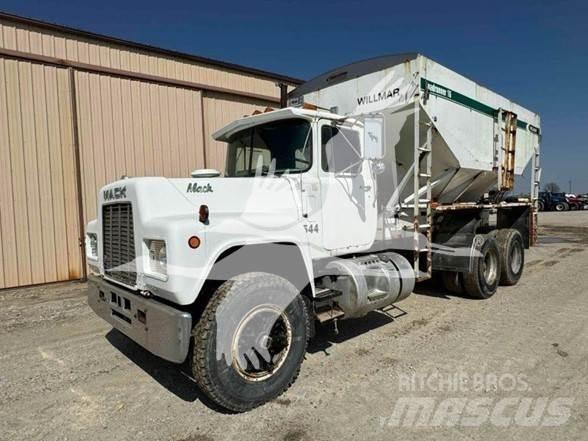 Mack R686ST Construção - Outros
