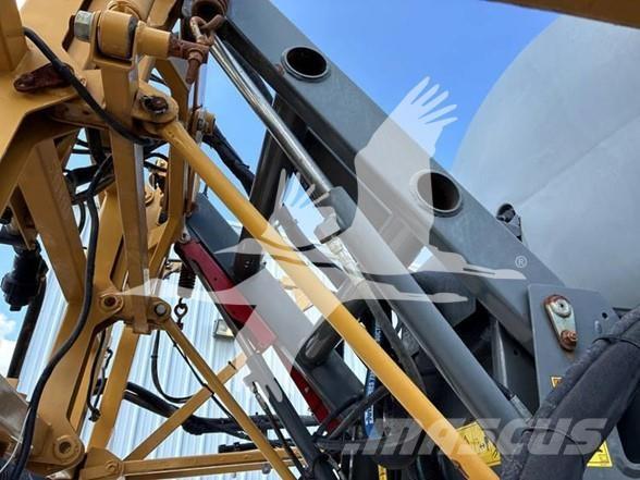 RoGator RG700 Pulverizadores Automotrizes