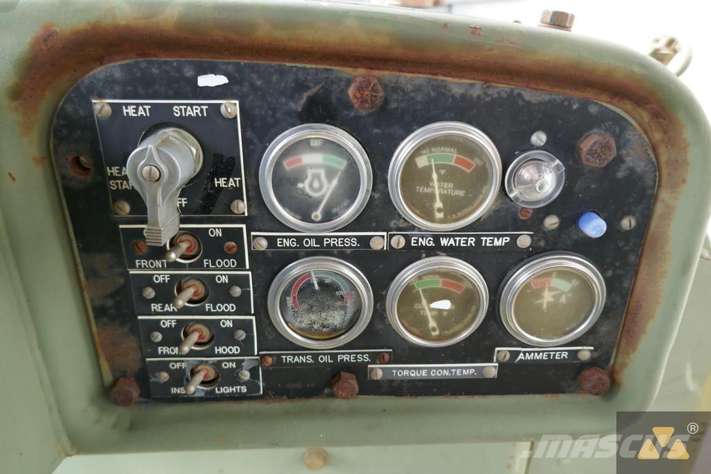 CAT D7F Ex-army Dozers - Tratores rastos