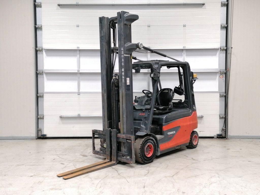 Linde E30L-01 Empilhadores eléctricos
