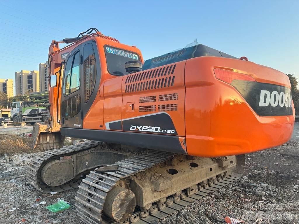 Doosan DX220LC-9 Escavadoras de rastos