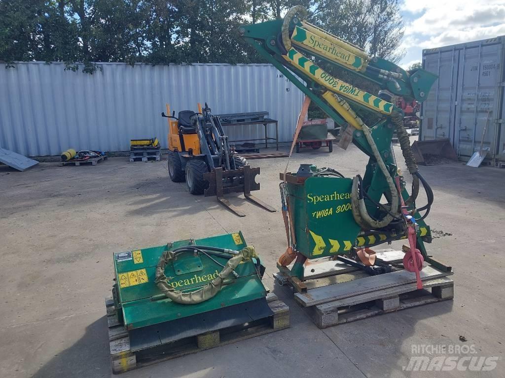 Spearhead Twiga 3000 Corta-Relvas Riders