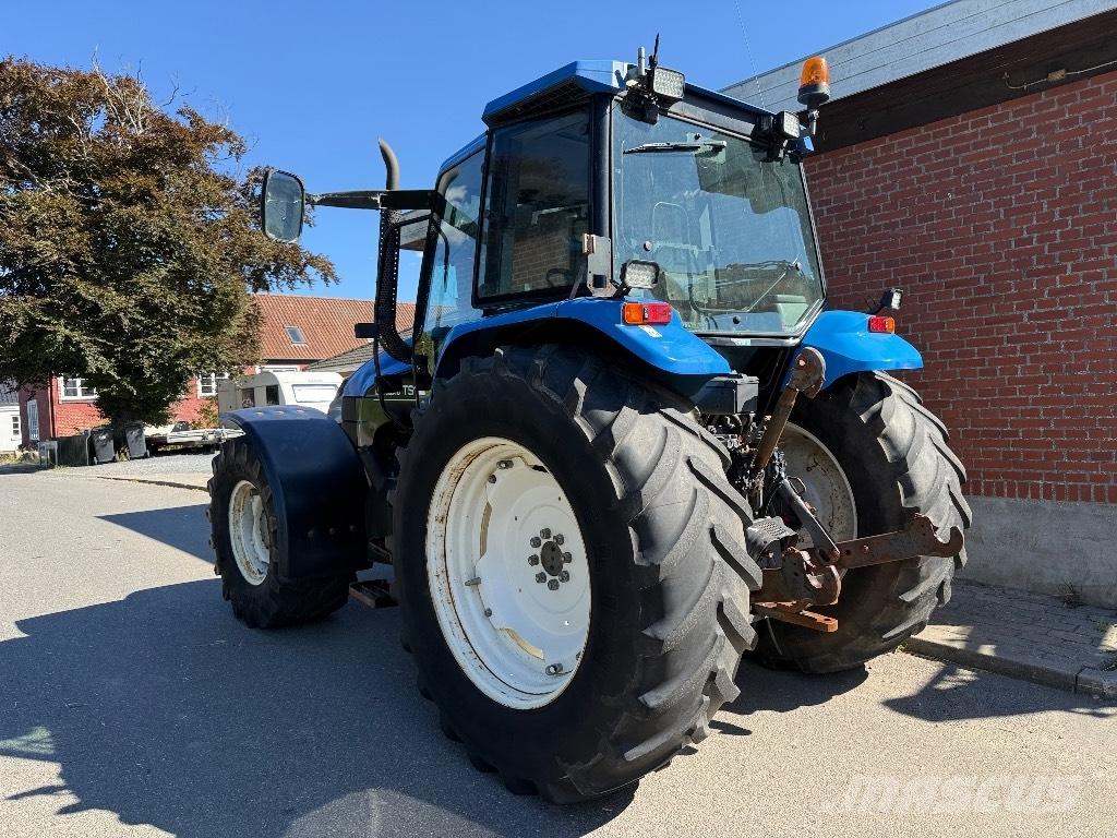 New Holland TS 115 Tratores Agrícolas usados