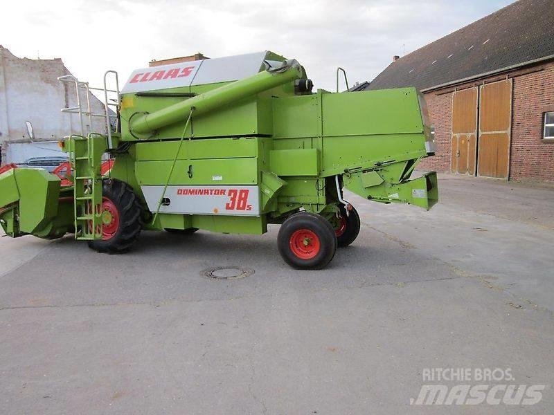 CLAAS Dominator 38 Ceifeiras debulhadoras