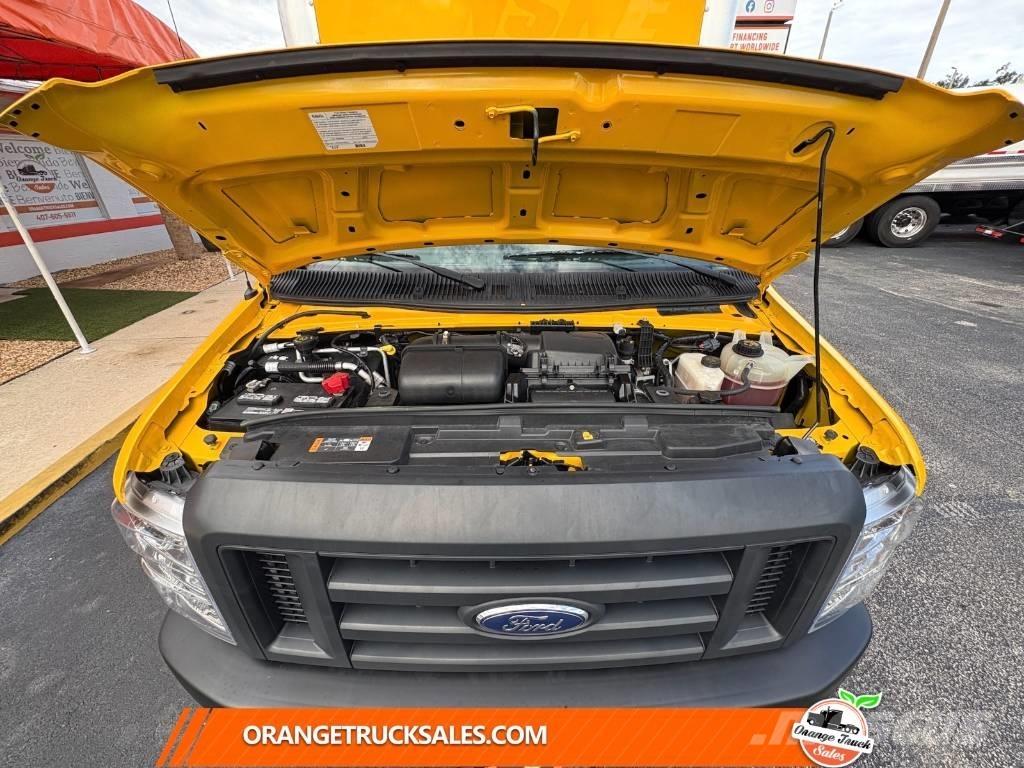 Ford E 350 SD Camiões de caixa fechada