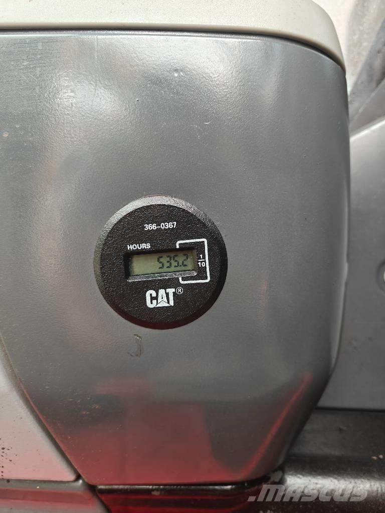 CAT 329 D2 L Escavadoras de rastos