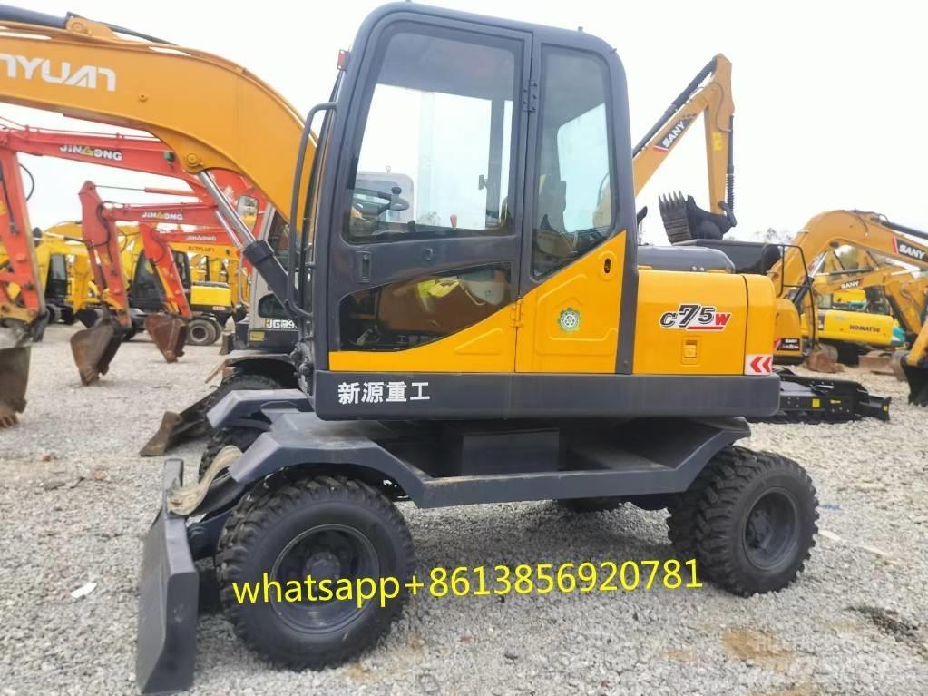 Xinyuan XYB75-9 Escavadoras de rodas