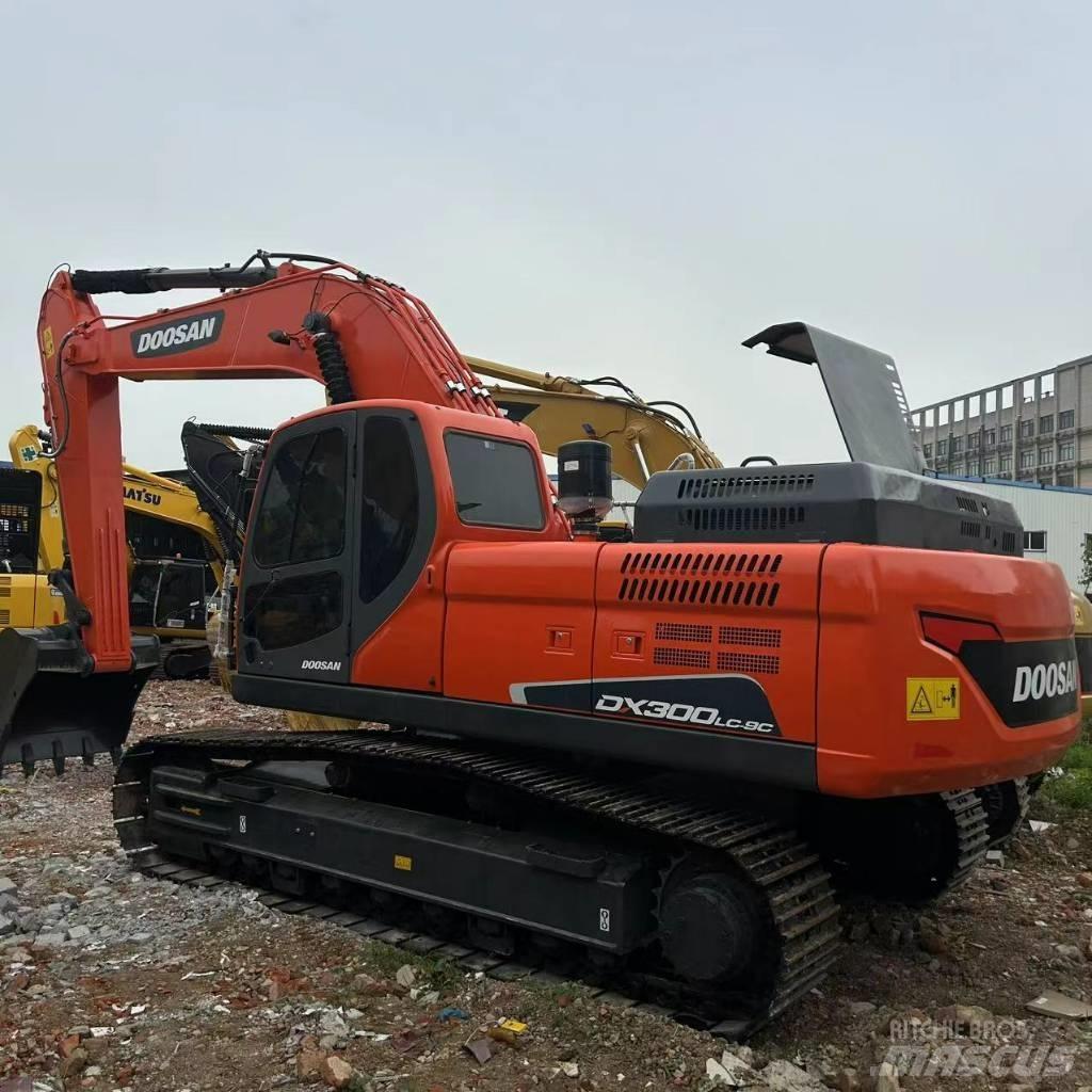 Doosan DX 300 LC-9c Escavadoras de rastos