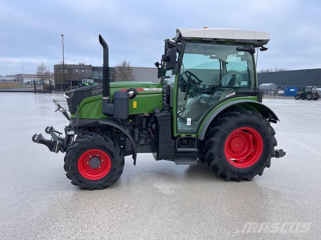 Fendt 208 F Vario Tratores Agrícolas usados