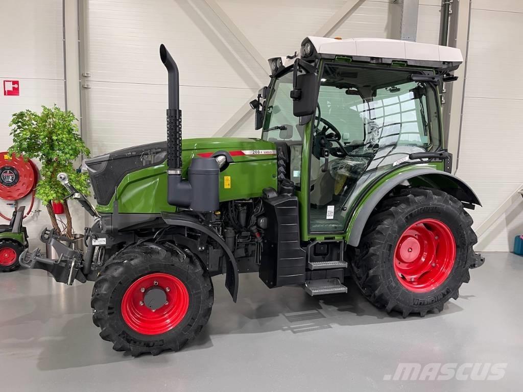 Fendt 208 F Vario Tratores Agrícolas usados
