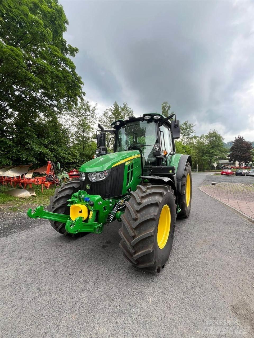 John Deere 6120M Tratores Agrícolas usados