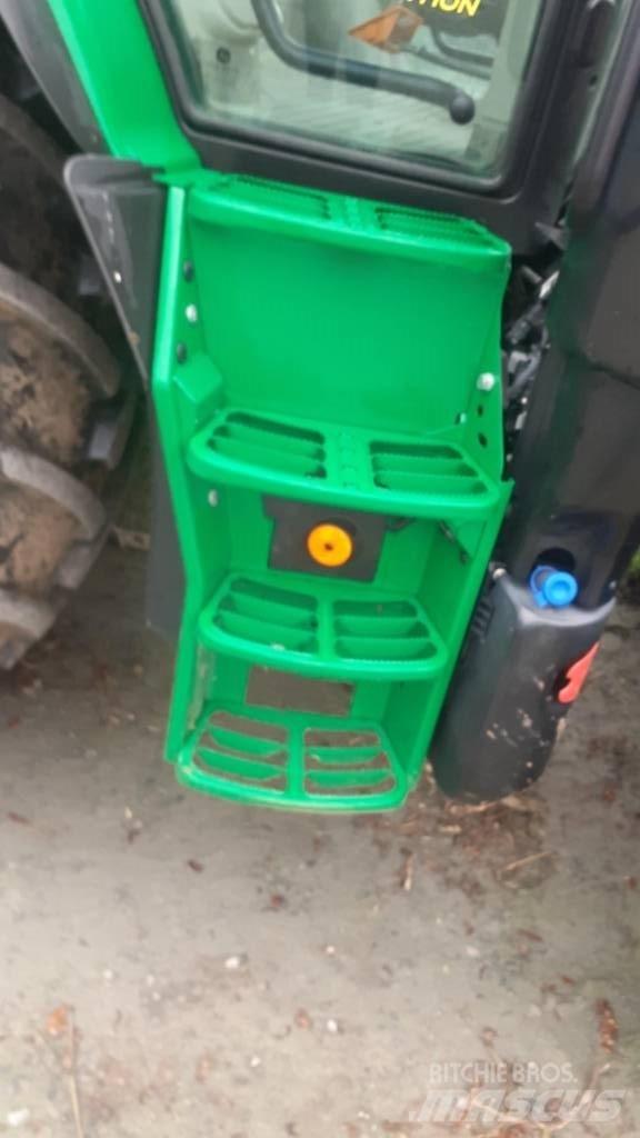John Deere 6110 R Tratores Agrícolas usados