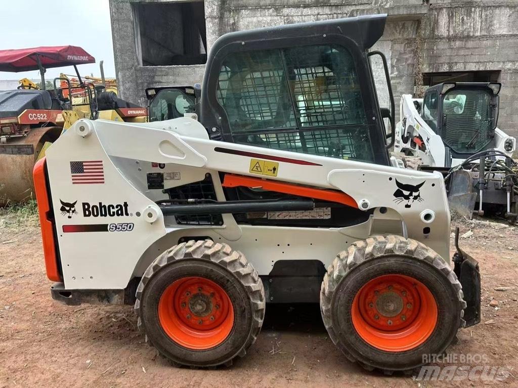 Bobcat S 550 Carregadoras de direcção deslizante
