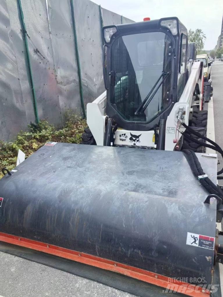 Bobcat S 510 Carregadoras de direcção deslizante