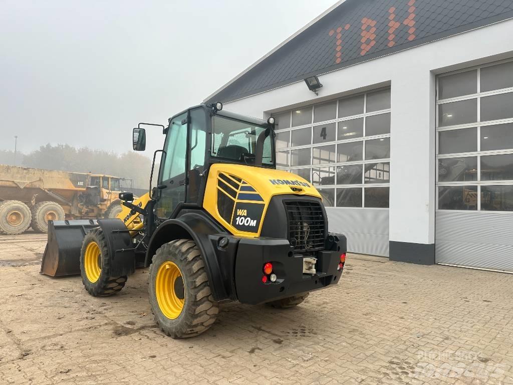Komatsu WA 100 M-7 Pás carregadoras de rodas