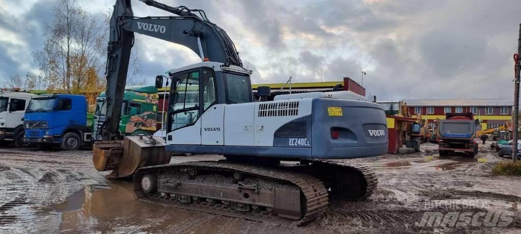 Volvo EC 240 C L Escavadoras de rastos