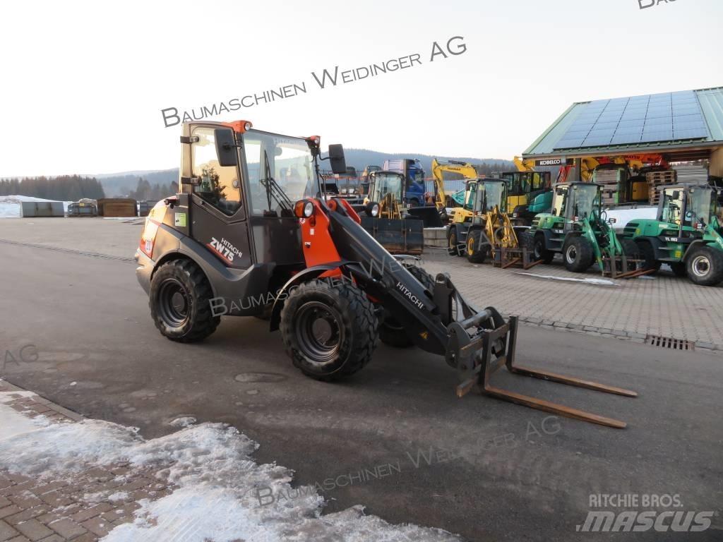 Hitachi ZW 75 Pás carregadoras de rodas
