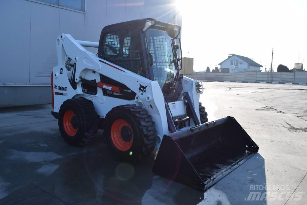 Bobcat S 750 Carregadoras de direcção deslizante