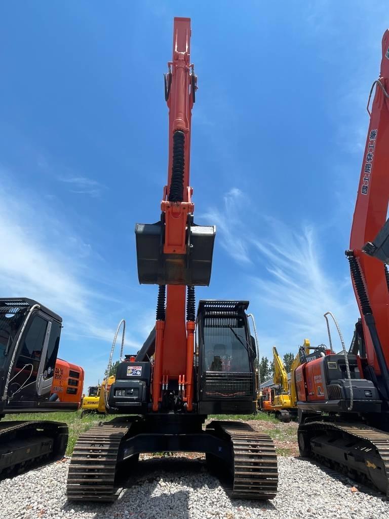 Hitachi ZX 200 Escavadoras de rastos