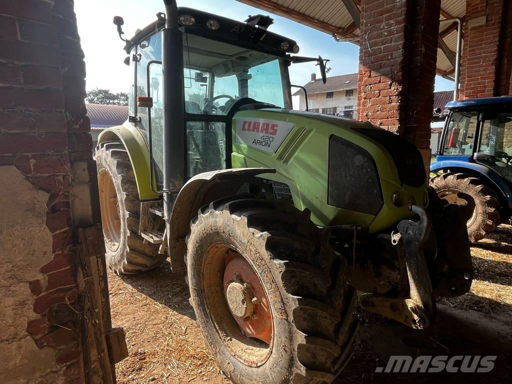 CLAAS Arion 420 Tratores Agrícolas usados