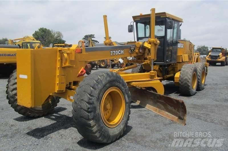 Bell 770CH Motoniveladoras