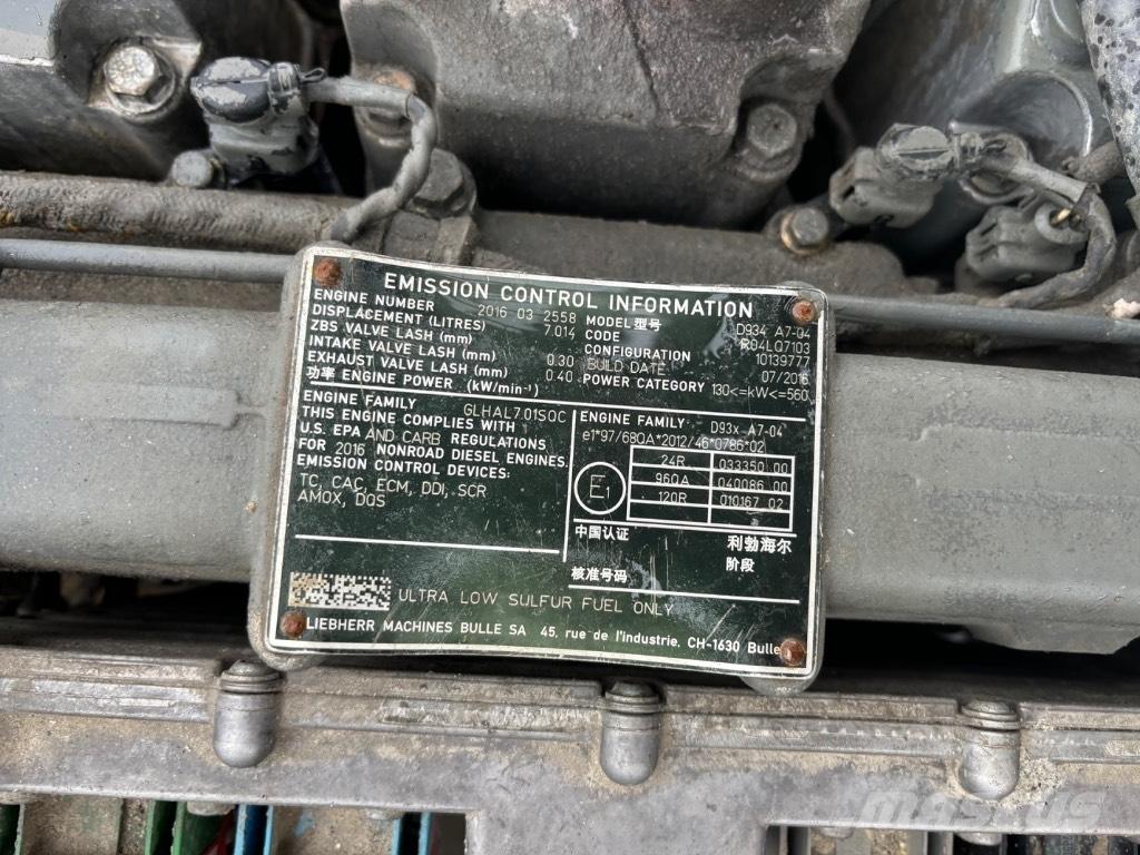 Liebherr 936 Escavadoras de rastos