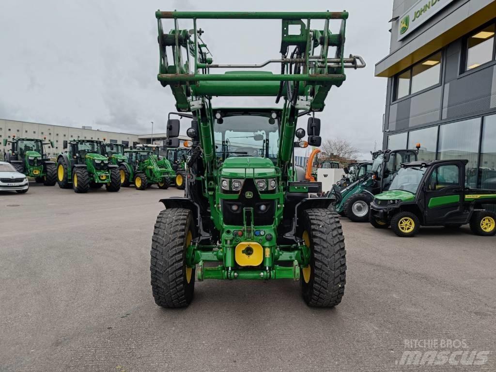 John Deere 6115 RC Tratores Agrícolas usados