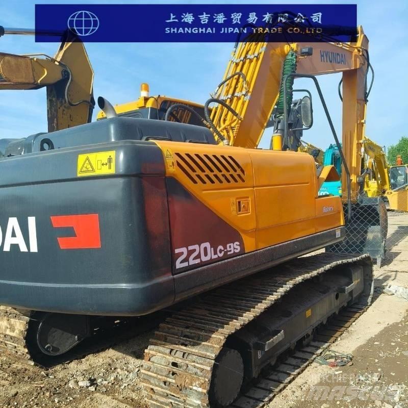 Hyundai R220 Escavadoras Midi 7t - 12t