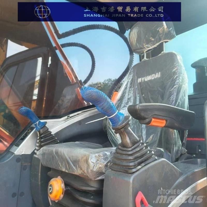 Hyundai R220 Escavadoras Midi 7t - 12t