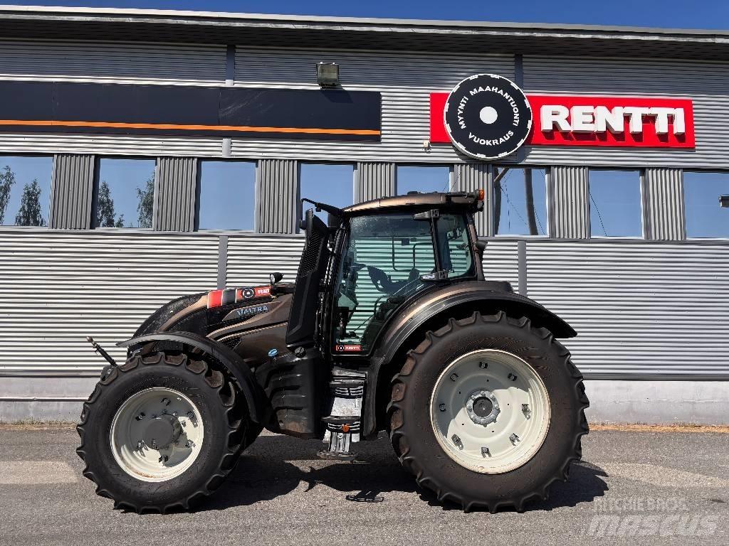 Valtra T 215 Versu Tratores Agrícolas usados