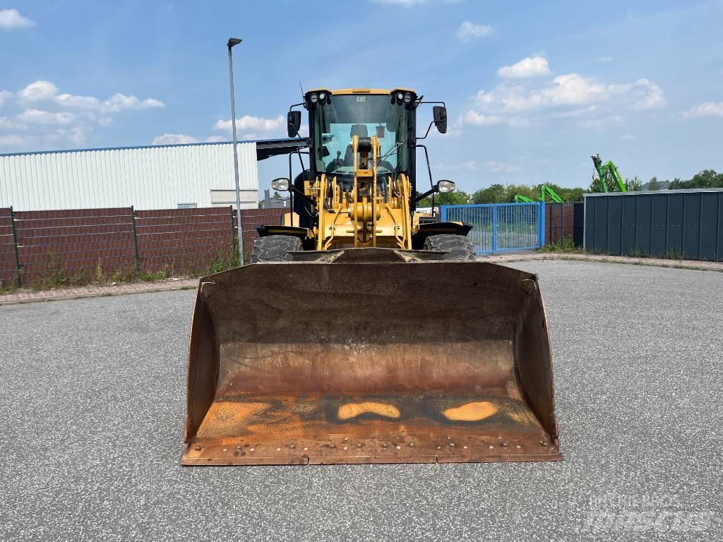 CAT 930M Pás carregadoras de rodas