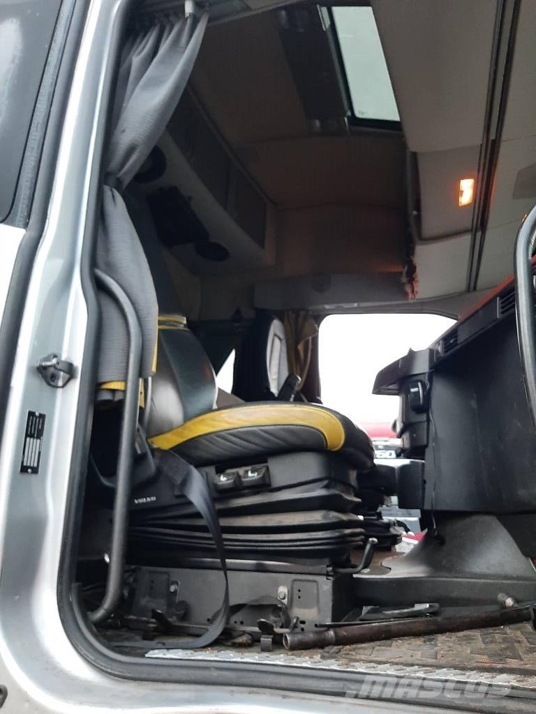 Volvo FH 16 Camiões de chassis e cabine