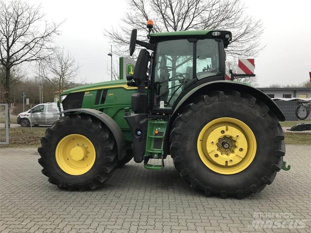 John Deere 6R 250 Tratores Agrícolas usados