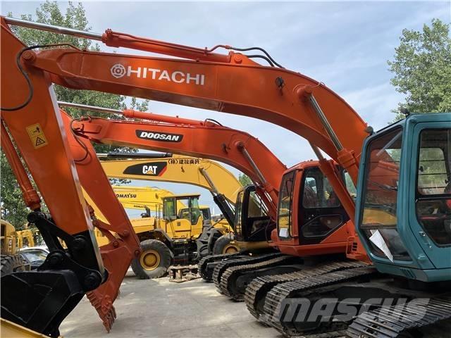 Hitachi EX200-3 Escavadoras de rastos