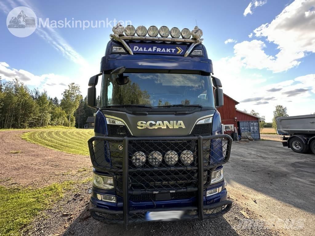 Scania R 650 Camiões de transporte de troncos