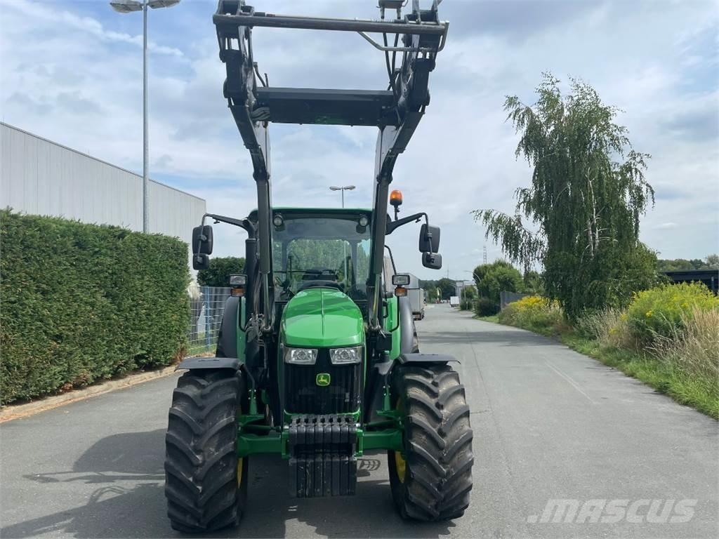 John Deere 5100M Tratores Agrícolas usados