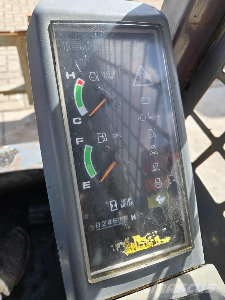 Takeuchi TL120 Carregadoras de direcção deslizante