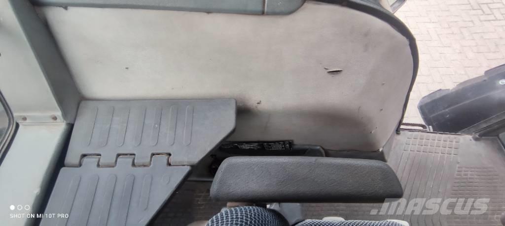 Valtra Valmet 6400 Tratores Agrícolas usados