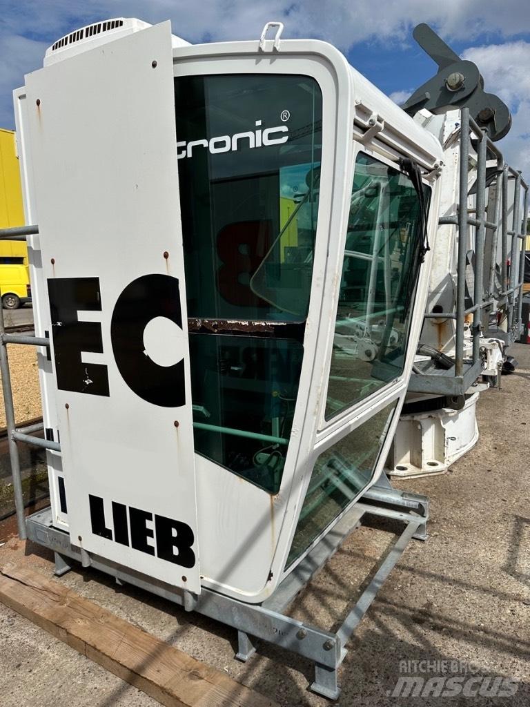 Liebherr 150 ECB 8 Gruas de construção