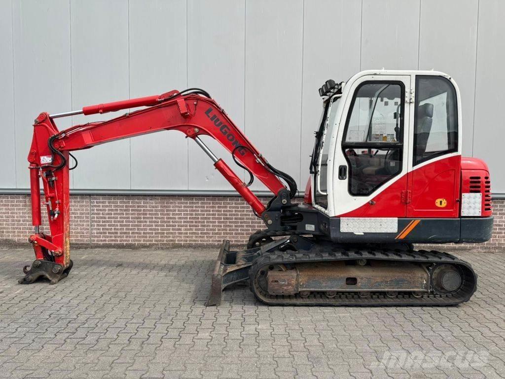 LiuGong CLG906C Escavadoras de rastos