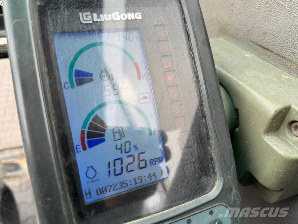 LiuGong CLG906C Escavadoras de rastos