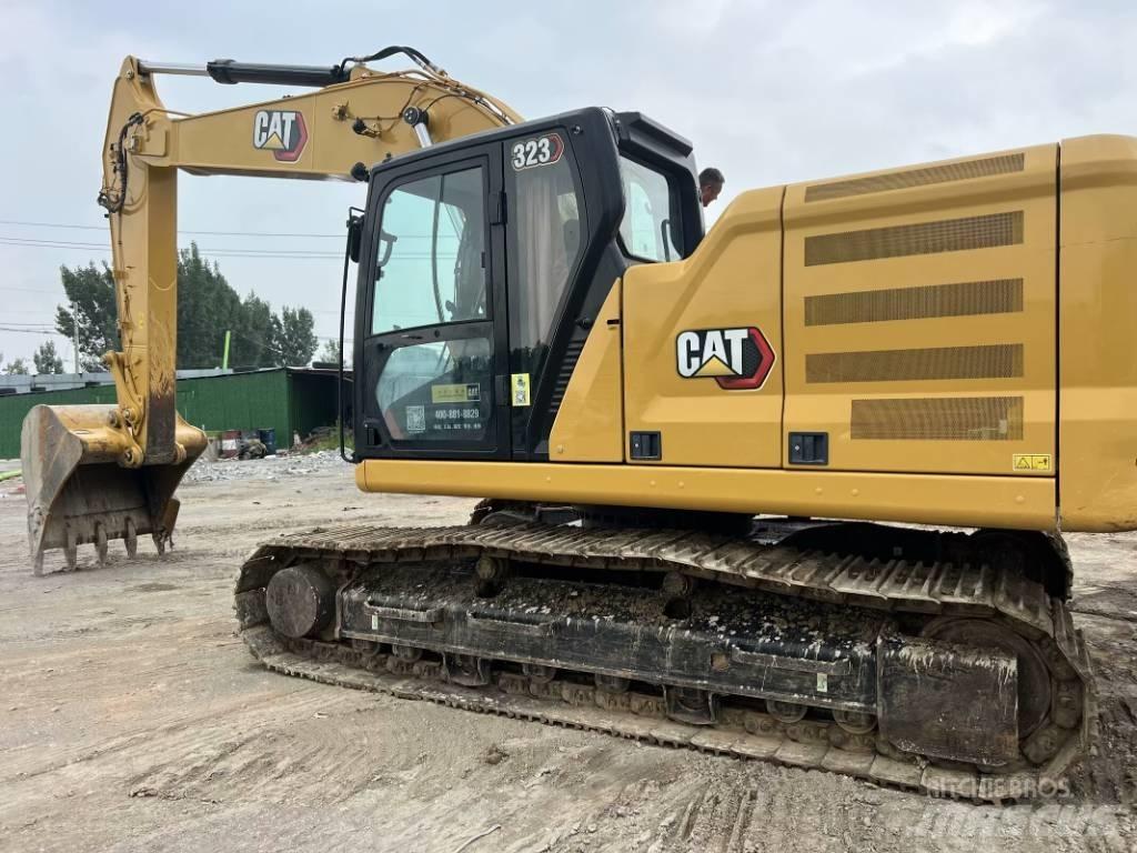 CAT 323 GC Escavadoras de rastos