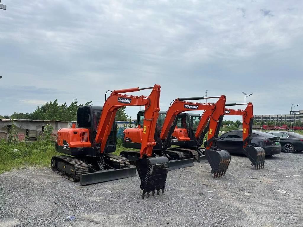 Doosan DX60-9 Mini Escavadoras <7t