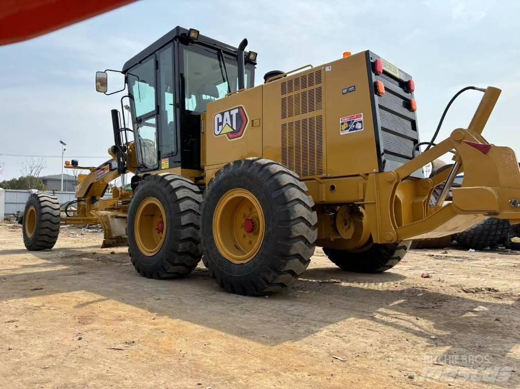 CAT 140 K Motoniveladoras