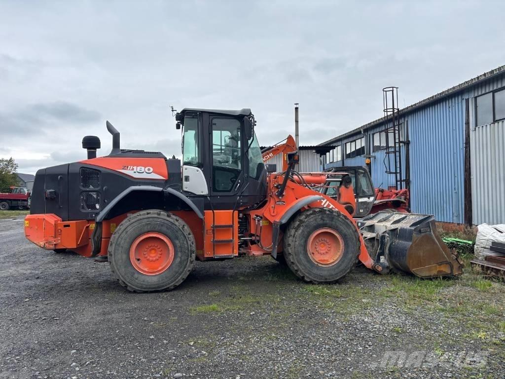 Hitachi ZW180-6 Pás carregadoras de rodas