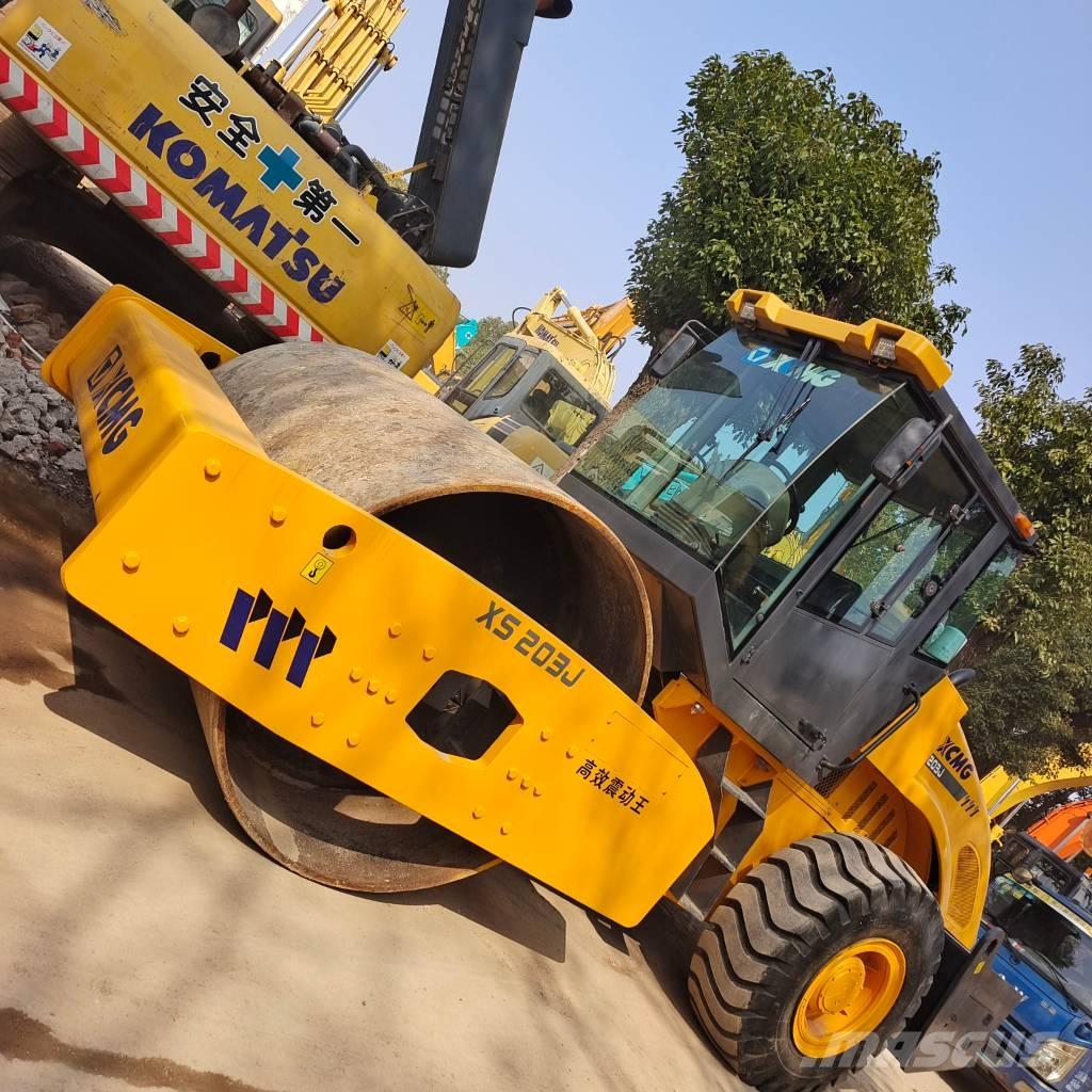 XCMG XS 202 J Cilindros Compactadores monocilíndricos