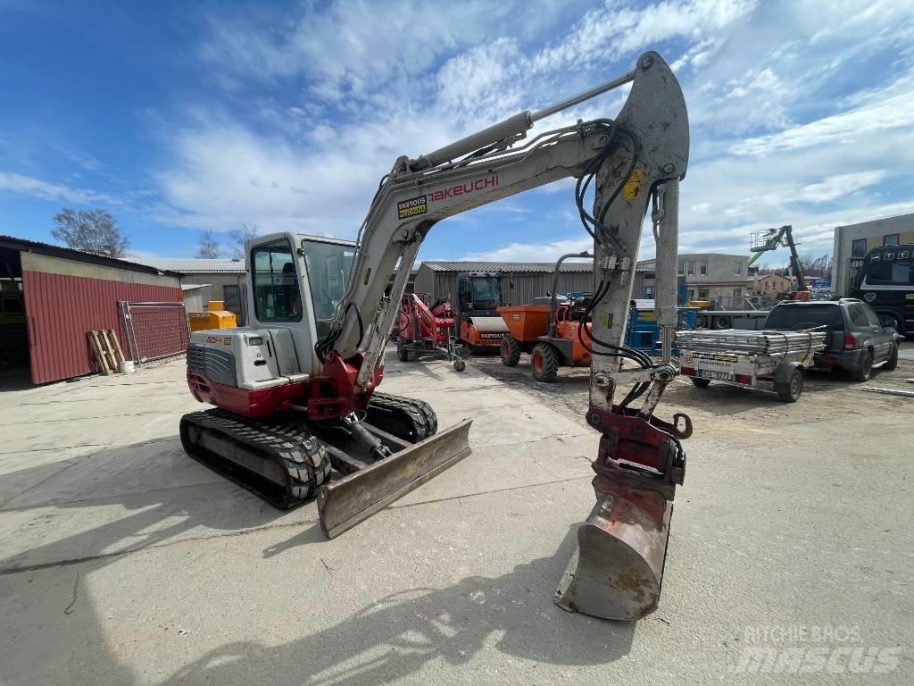 Takeuchi TB 250 Mini Escavadoras <7t